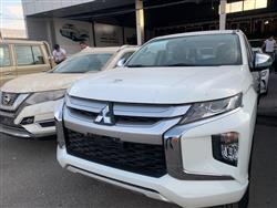 میتسوبیشی L200